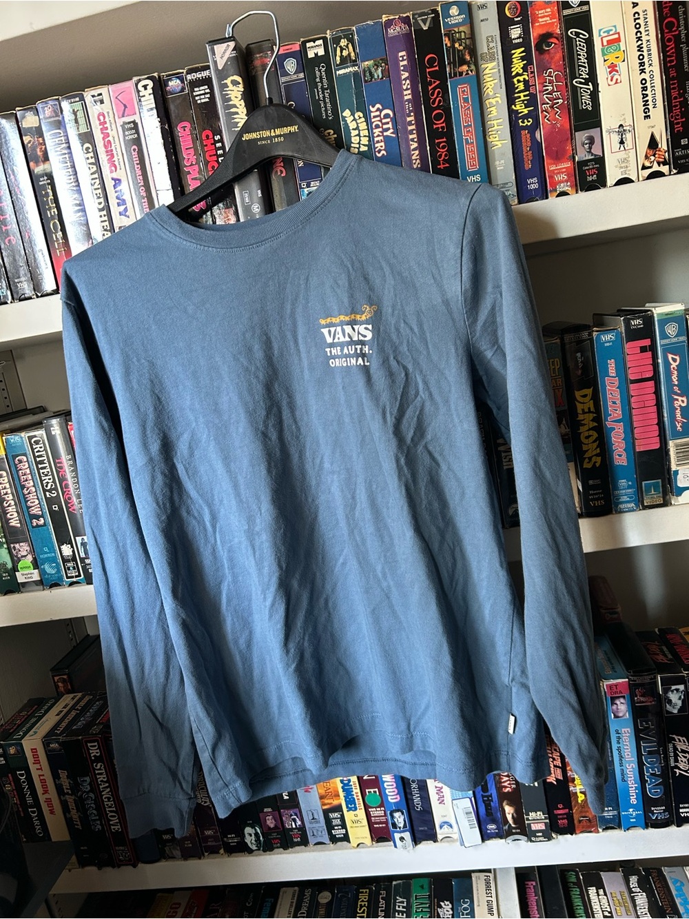Vans women’s Crewneck Long-Sleeve Tee — Blue with Small White Logo